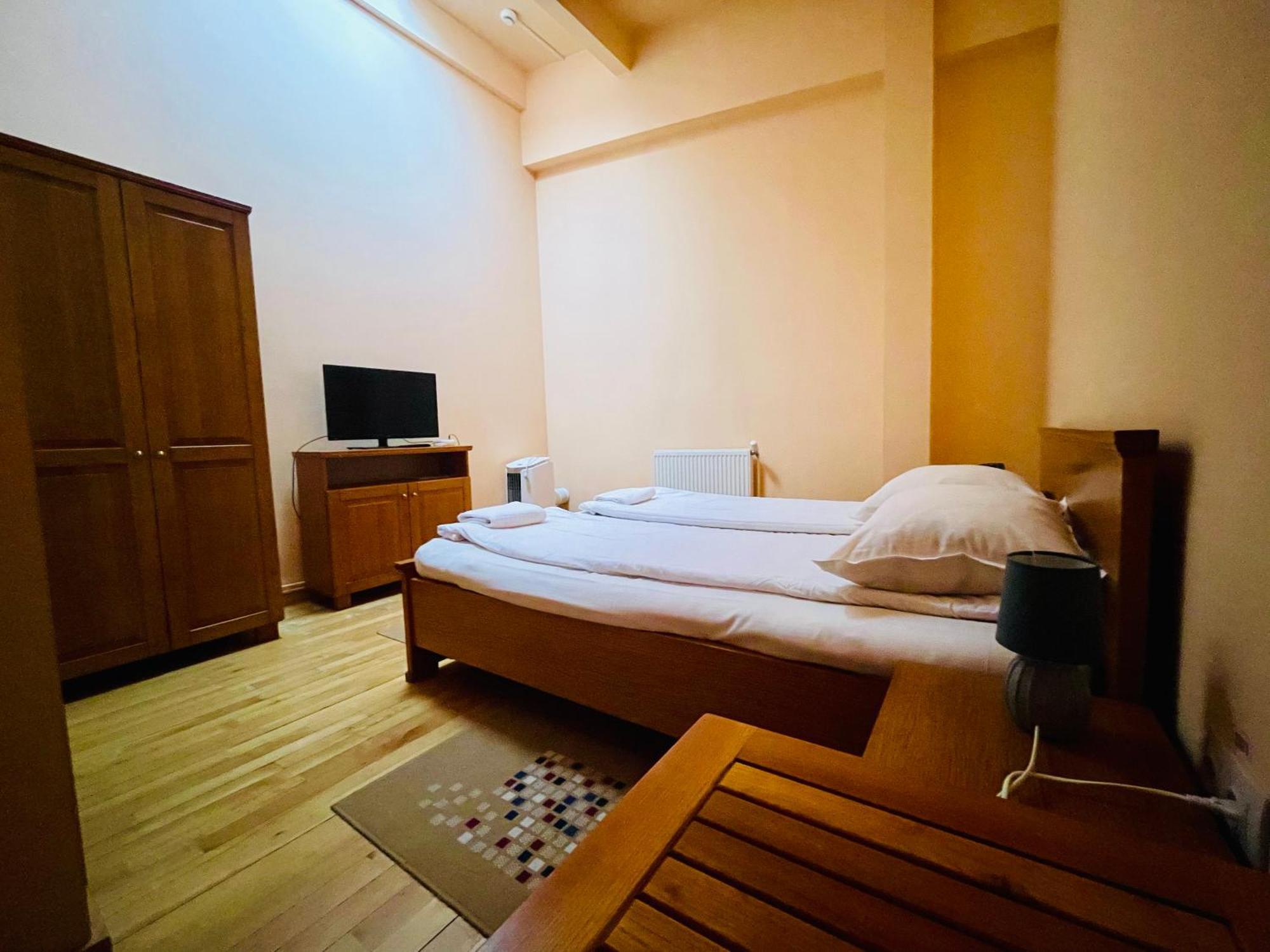 Rakoczi Center Bed and Breakfast Odorheiu Secuiesc Buitenkant foto